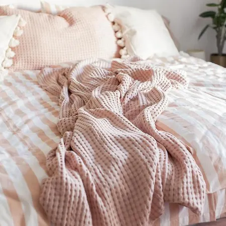 Urban Corvin - Ac & Metro Access *