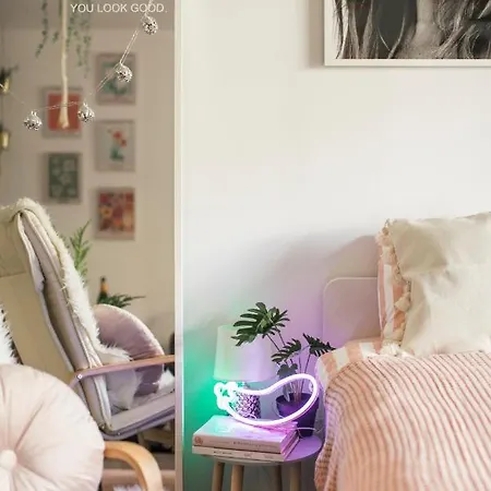 Urban Corvin - Ac & Metro Access * Budapest